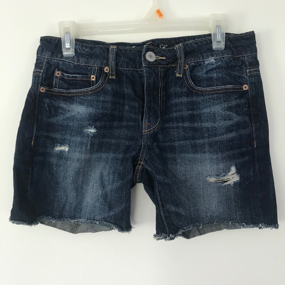 🌻EUC AEO Distressed Dark Wash Jean Shorts